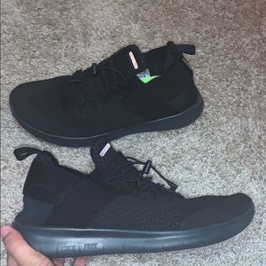 Nike free running shoes size 9